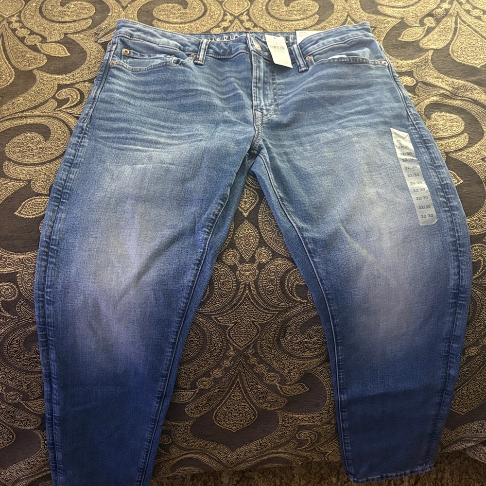 American Eagle Outfitters Light Blue Boyfriend Jeans